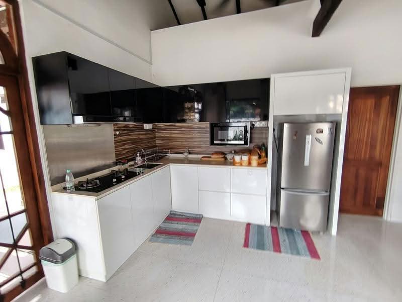 Bungalow House untuk Dijual di Taman Kolam Air (Johor Bahru) - NasH MB - Kitchen - PropertyGuru.com.my