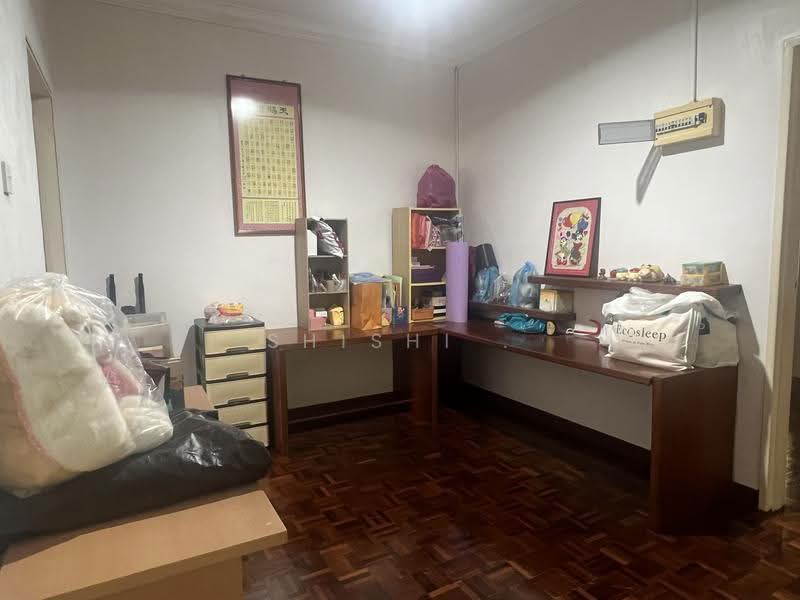 Rumah Teres 2-Tingkat untuk Dijual di Bandar Putra Kulai (Kulai) - Shishi . - PropertyGuru.com.my