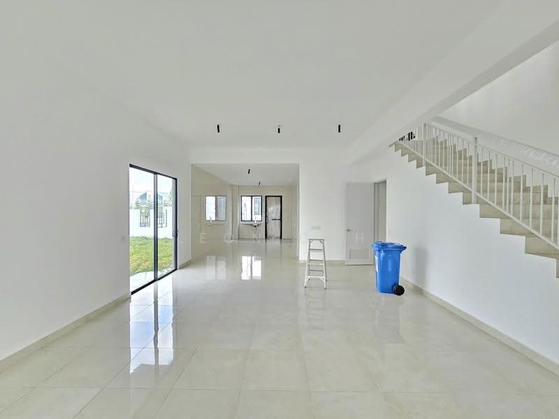 2-storey Terraced House for Sale in Telok Panglima Garang (Selangor) - Leon Goh - Living Room - PropertyGuru.com.my