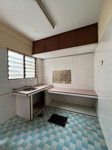 Rumah Teres 2-Tingkat untuk Dijual di Tampoi (Johor) - Vera Chang - Kitchen - PropertyGuru.com.my