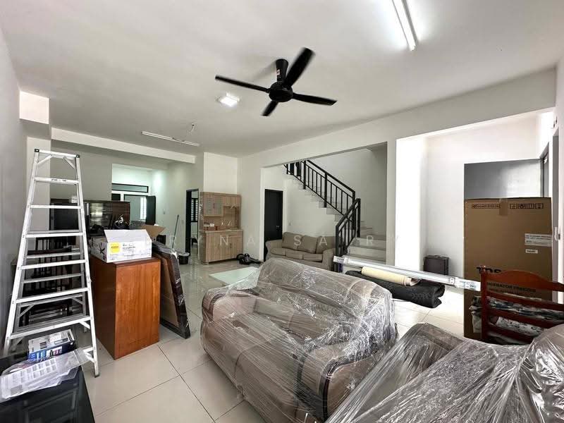 Terraced House for Sale in Alam Sari (Bangi) - Eryna Sairy - PropertyGuru.com.my