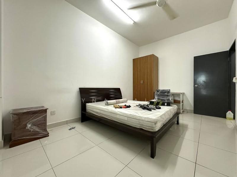 Terraced House for Sale in Alam Sari (Bangi) - Eryna Sairy - Bedroom - PropertyGuru.com.my