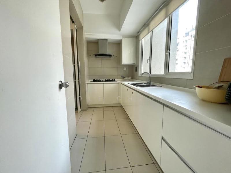 Kondominium untuk Disewa di Kiaraville - Nicole Cheong - Kitchen - PropertyGuru.com.my