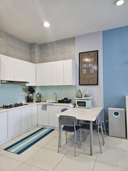 Kediaman Servis untuk Dijual di Res 280 - Chris Choo - Kitchen - PropertyGuru.com.my