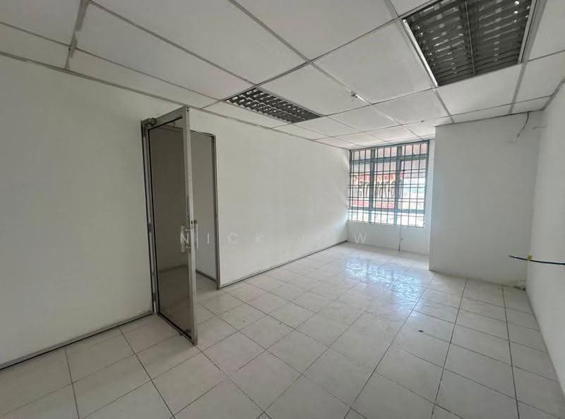 Shop / Office untuk Disewa di Taman Seri Orkid (Skudai) - Nick Low - Interior - PropertyGuru.com.my