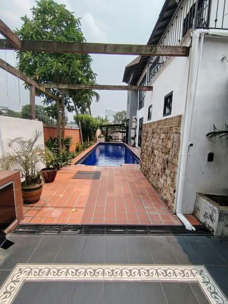 Semi-Detached House for Sale in Taman Kolam Air (Johor Bahru) - NasH MB - Exterior - PropertyGuru.com.my