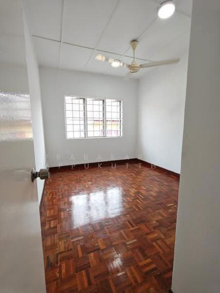 Rumah Teres untuk Dijual di Bandar Country Homes (Rawang) - Prabakaran Appukutthy - Interior - PropertyGuru.com.my