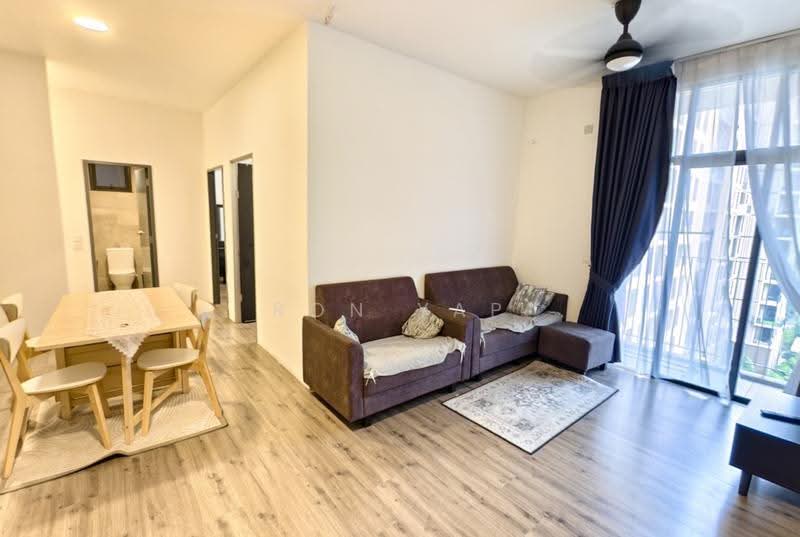 Kediaman Servis untuk Disewa di Henna Residence @ The Quartz WM - Ron Yap - Living Room - PropertyGuru.com.my