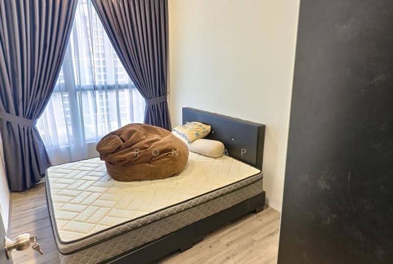 Kediaman Servis untuk Disewa di Henna Residence @ The Quartz WM - Ron Yap - Bedroom - PropertyGuru.com.my