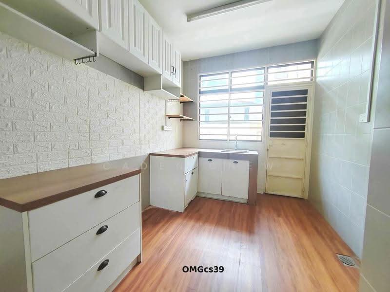 2-storey Terraced House for Sale in Bukit Raja (Selangor) - Caden Chew - Kitchen - PropertyGuru.com.my