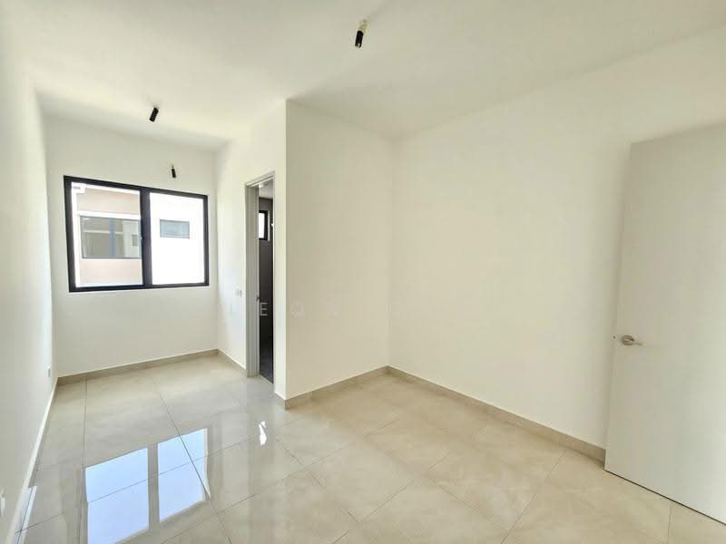 2-storey Terraced House for Sale in Bandar Rimbayu (Telok Panglima Garang) - Leon Goh - Interior - PropertyGuru.com.my