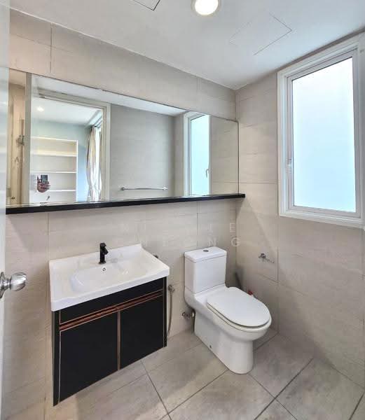 Kondominium untuk Disewa di Kiaraville - Nicole Cheong - Bathroom - PropertyGuru.com.my
