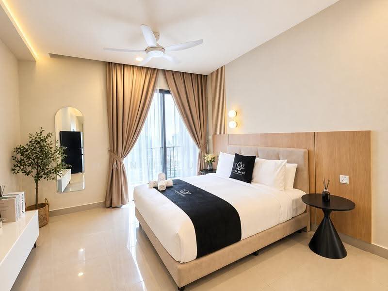 Kediaman Servis untuk Dijual di SWNK Houze @ BBCC - ManHouw Lum - Bedroom - PropertyGuru.com.my