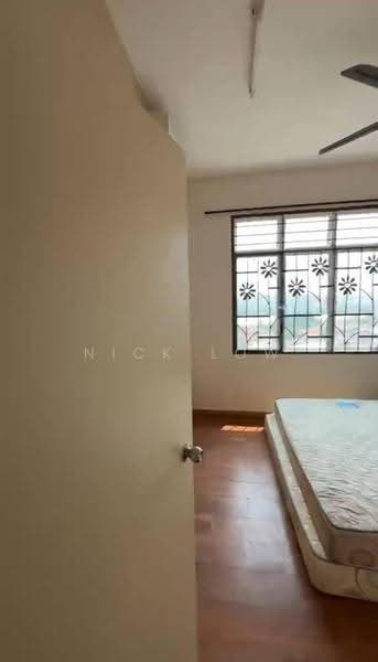 Pangsapuri untuk Disewa di Nusa Heights (Nusa Puncak) - Nick Low - Bedroom - PropertyGuru.com.my