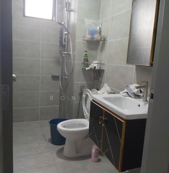 Condominium for Sale at Mizumi Residences - Ron Yap - Bathroom - PropertyGuru.com.my
