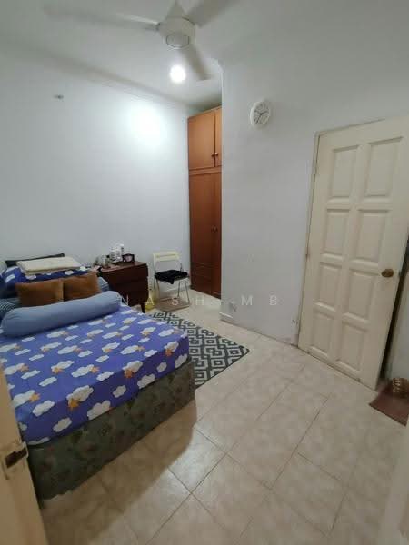Semi-Detached House for Sale in Taman Kolam Air (Johor Bahru) - NasH MB - Bedroom - PropertyGuru.com.my