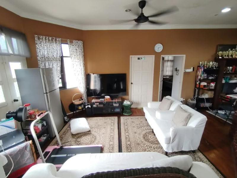 Semi-Detached House for Sale in Taman Kolam Air (Johor Bahru) - NasH MB - Living Room - PropertyGuru.com.my