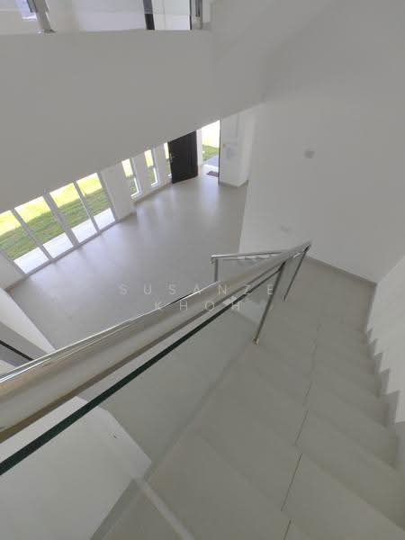 Bungalow House for Sale in Taman Kota Permai (Bukit Mertajam) - Susanze Khoh - Entrance - PropertyGuru.com.my