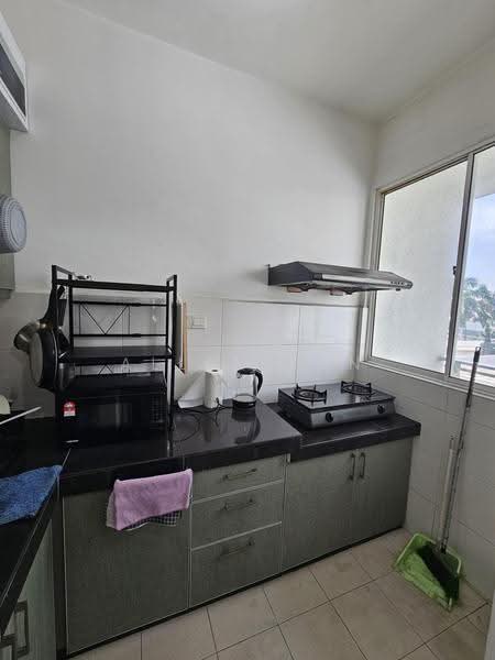 Kondominium untuk Dijual di Zenith Residences - Allen Tan - Kitchen - PropertyGuru.com.my