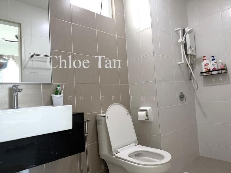 Kondominium untuk Disewa di Ideal Residency - Chloe Tan - Bathroom - PropertyGuru.com.my