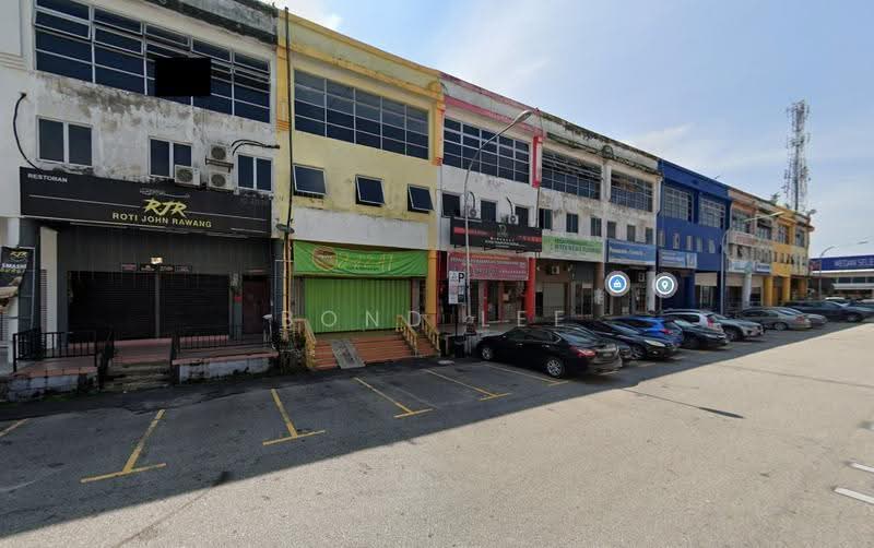 Kedai untuk Disewa di Bandar Country Homes (Rawang) - Bond Lee - Exterior - PropertyGuru.com.my