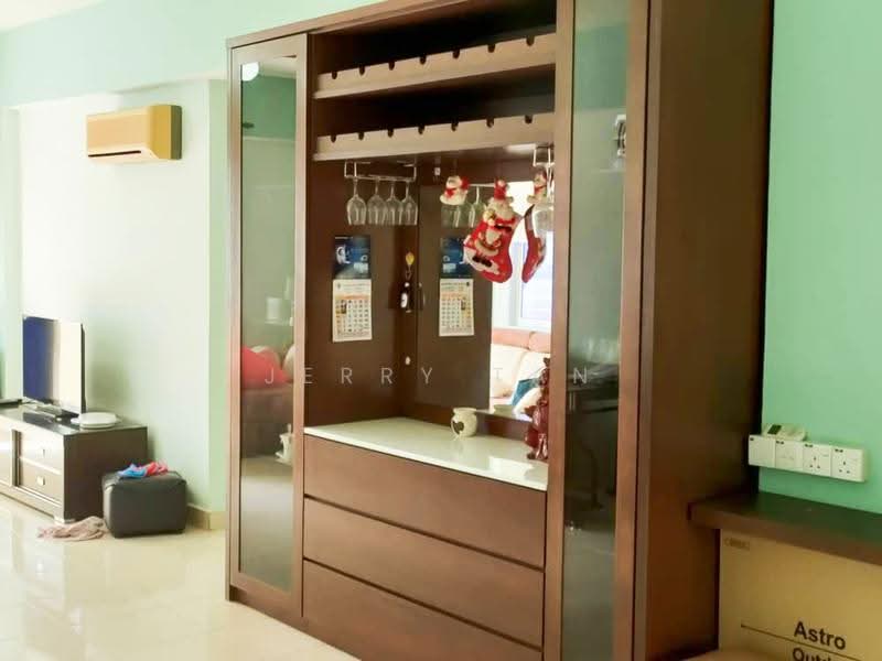 Kondominium untuk Disewa di D'Piazza - Jerry Tan - Living Room - PropertyGuru.com.my
