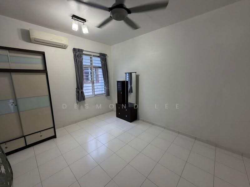 Rumah Teres 2-Tingkat untuk Dijual di Taman Setia Indah (Tebrau) - Desmond Lee - Bedroom - PropertyGuru.com.my