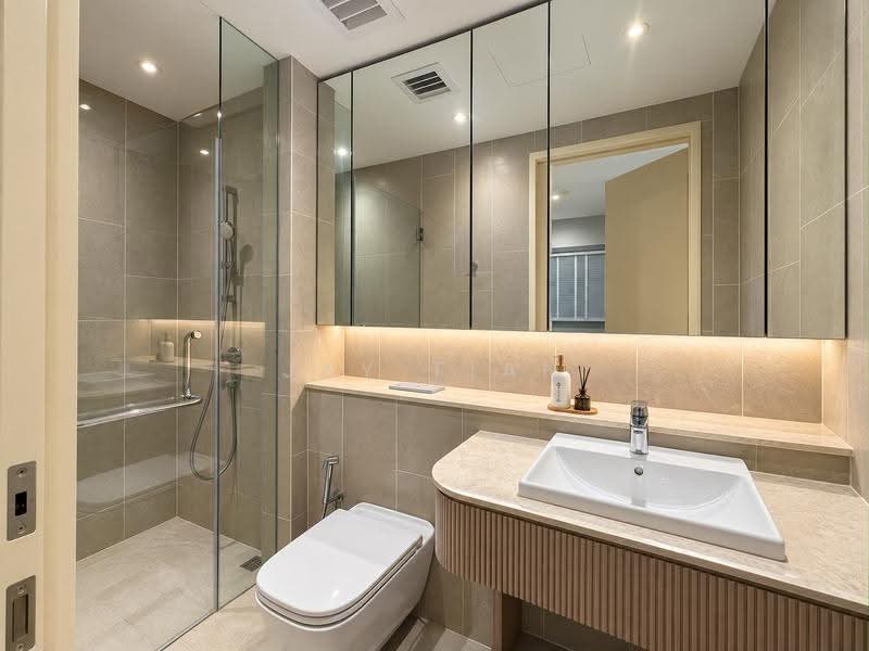 Service Residence for Sale at Southpoint Residences - Jay Tian - Bathroom - PropertyGuru.com.my