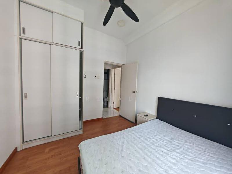 Service Residence for Sale at The Platino Serviced Apartment - Arshad . - Bedroom - PropertyGuru.com.my
