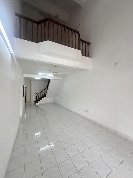 Rumah Teres 1.5-Tingkat untuk Disewa di Taman Perling (Perling) - Elena Lye - PropertyGuru.com.my