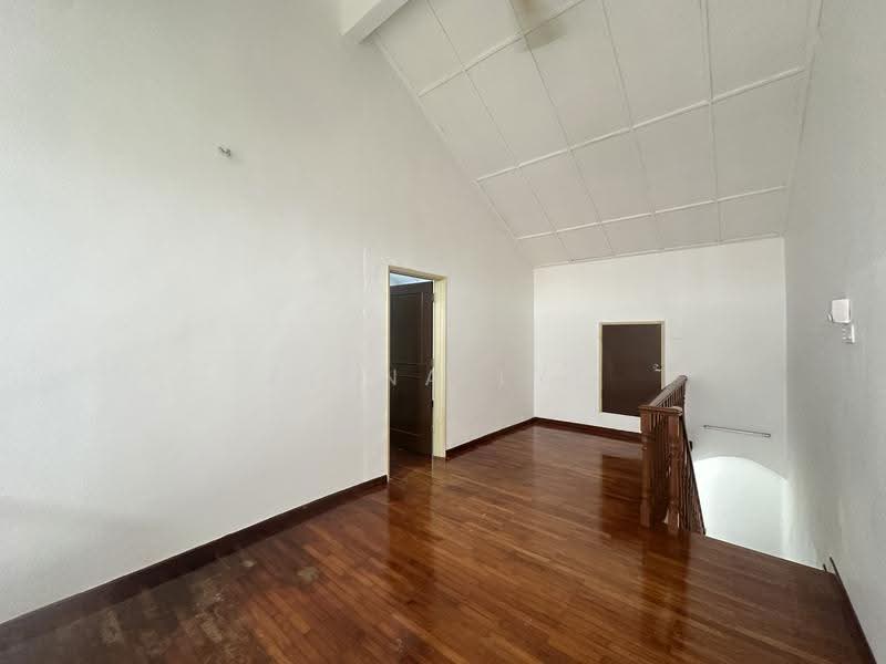 Rumah Teres 1.5-Tingkat untuk Disewa di Taman Perling (Perling) - Elena Lye - PropertyGuru.com.my