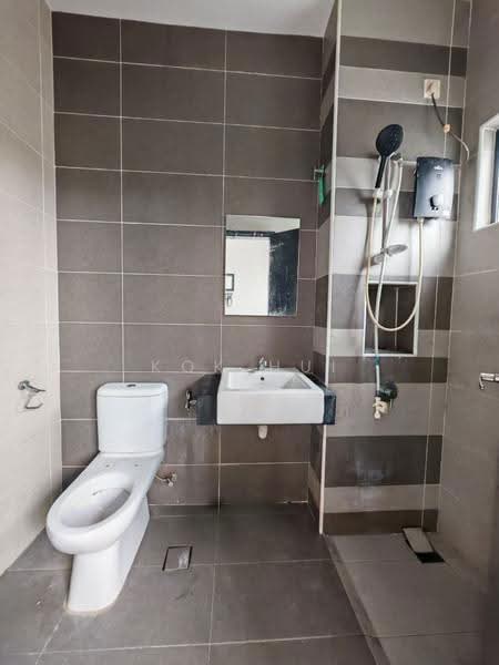 2-storey Terraced House for Sale in Taman Desa Tebrau (Tebrau) - Kok Hui - Bathroom - PropertyGuru.com.my