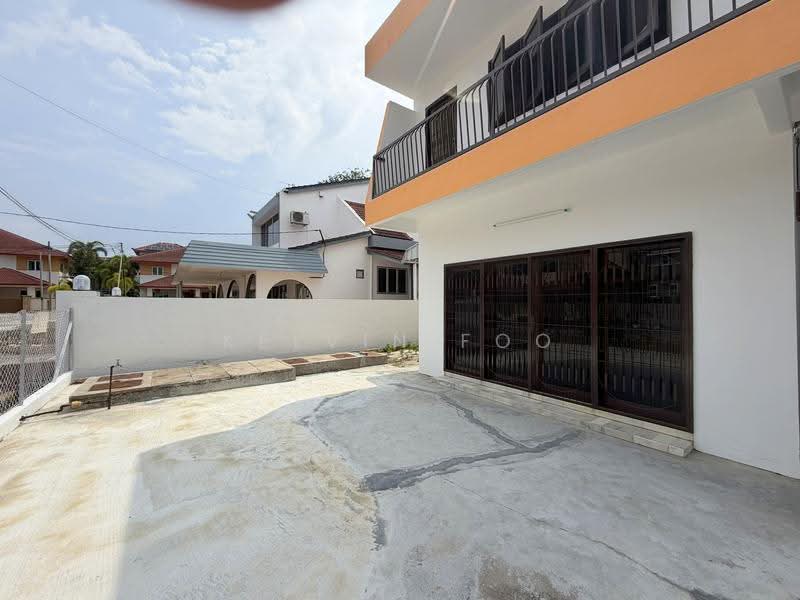 Semi-Detached House for Sale in Taman Rethna (Teluk Intan) - Kelvin Foo - Exterior - PropertyGuru.com.my