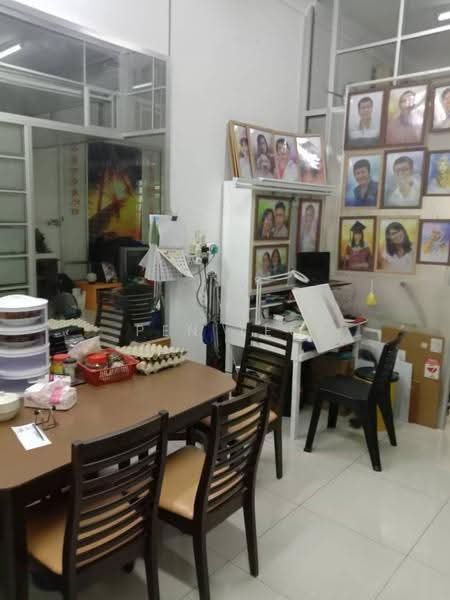 Rumah Teres 2-Tingkat untuk Dijual di Taman Lalulintas (George Town) - Pen Teo - PropertyGuru.com.my