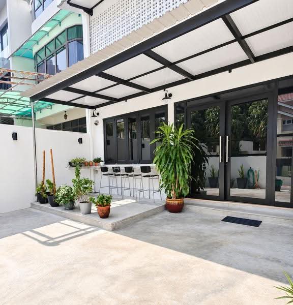 3-storey Terraced House for Rent in Pantai Miami (Batu Ferringhi) - Jeanette Hee - Exterior - PropertyGuru.com.my