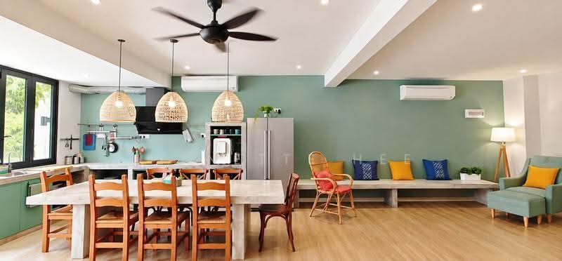 3-storey Terraced House for Rent in Pantai Miami (Batu Ferringhi) - Jeanette Hee - Kitchen - PropertyGuru.com.my