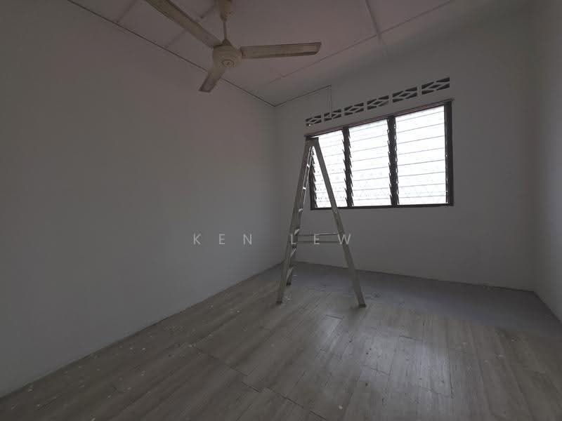 Rumah Teres 1.5-Tingkat untuk Disewa di Batu 9 (Cheras) - Ken Lew - Interior - PropertyGuru.com.my