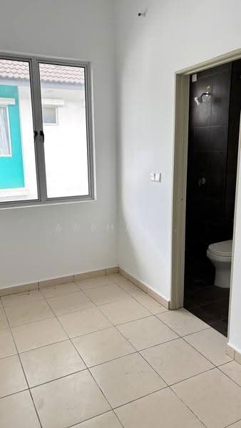 Rumah Teres 2-Tingkat untuk Dijual di Pasir Gudang (Johor) - Arshad . - Bathroom - PropertyGuru.com.my