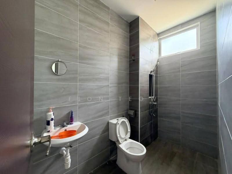 Rumah Berkembar untuk Disewa di Skudai (Johor) - Fion Teow - Bathroom - PropertyGuru.com.my