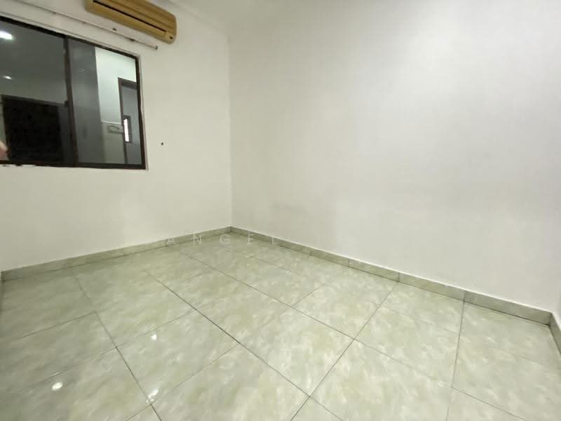 2-storey Terraced House for Sale in BANDAR PUCHONG JAYA (Puchong) - Angel Tan - Interior - PropertyGuru.com.my