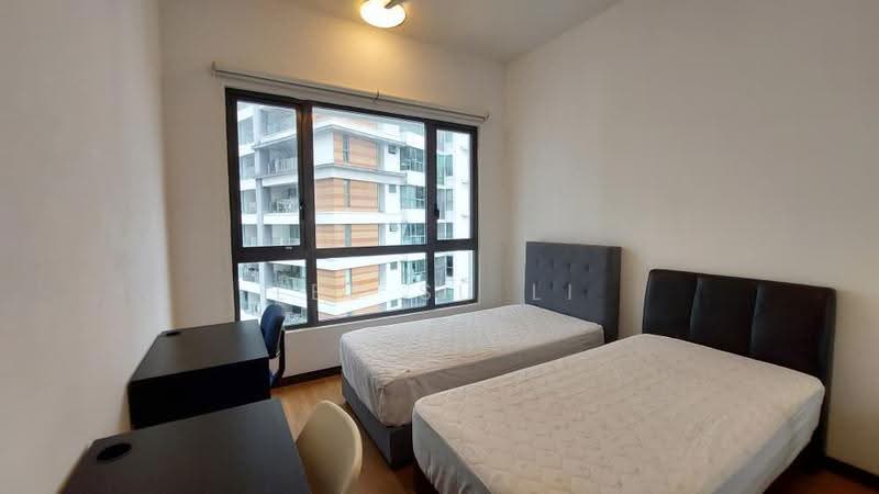Condominium for Sale at Nautica Lake Suites - Lee Su Li - Bedroom - PropertyGuru.com.my