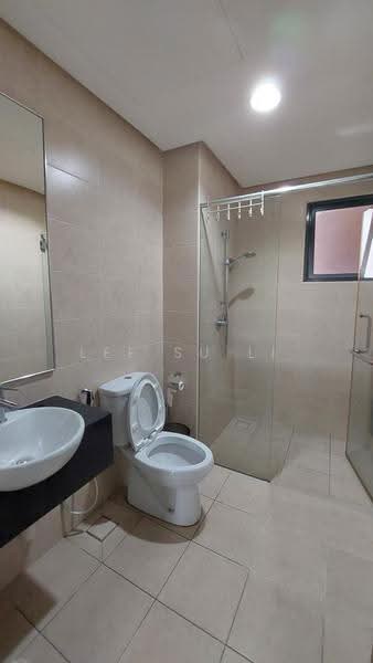 Condominium for Sale at Nautica Lake Suites - Lee Su Li - Bathroom - PropertyGuru.com.my