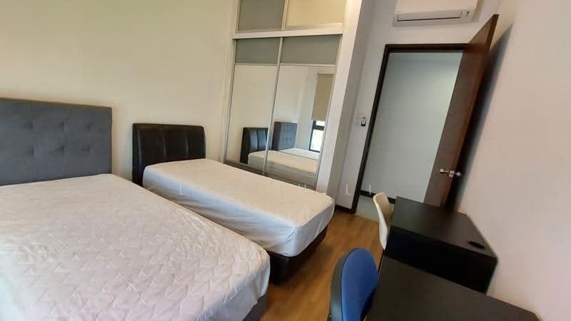 Condominium for Sale at Nautica Lake Suites - Lee Su Li - Bedroom - PropertyGuru.com.my