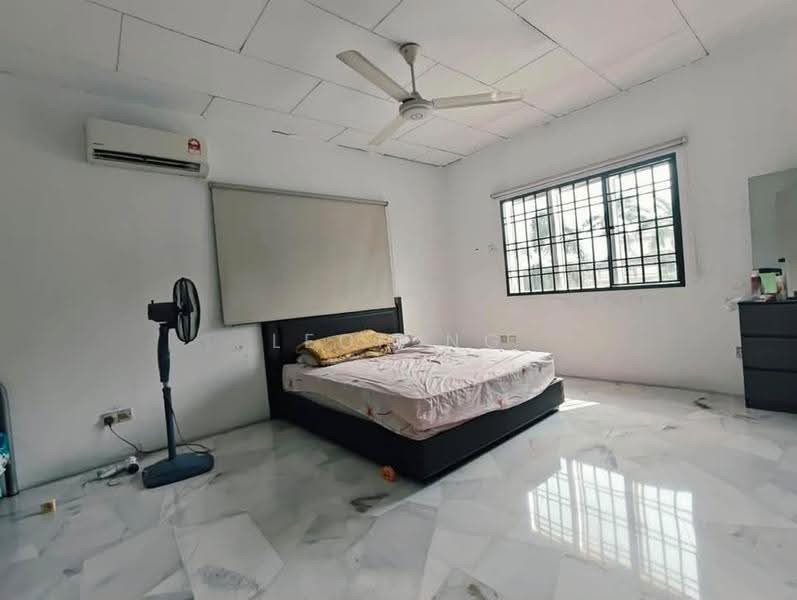 Rumah Berkembar untuk Dijual di Taman Eng Ann (Klang) - Leon Ng - Bedroom - PropertyGuru.com.my