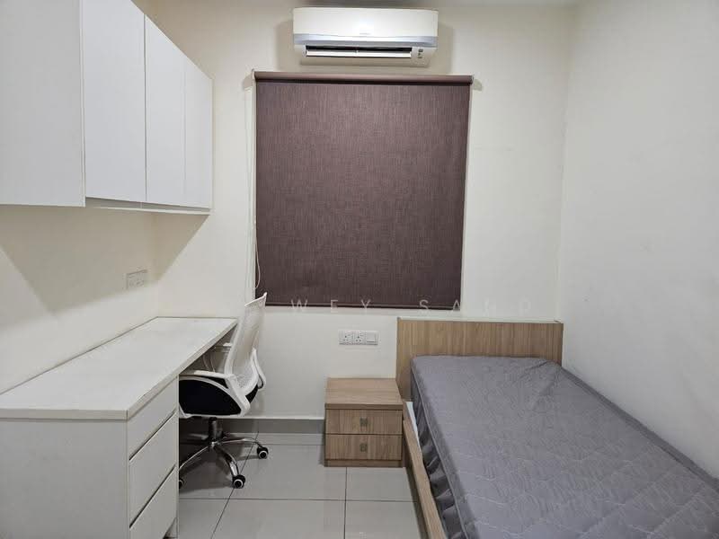 Kediaman Servis untuk Disewa di Pearl Suria - GAN WEY SAND - Bedroom - PropertyGuru.com.my