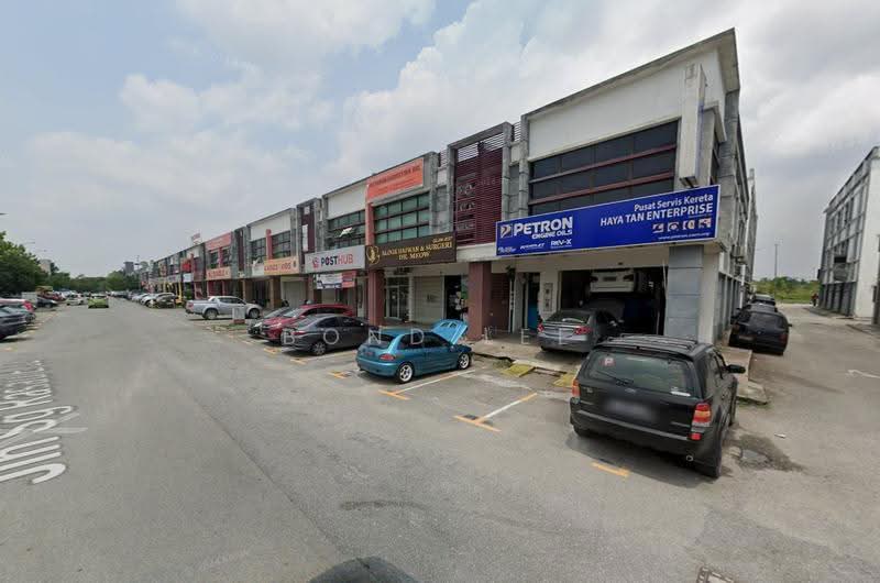 Kedai untuk Disewa di Seksyen 32 (Shah Alam) - Bond Lee - Exterior - PropertyGuru.com.my