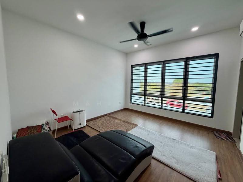 Rumah Teres 2-Tingkat untuk Dijual di Taman Sepang (Sepang) - Mahirah . - Living Room - PropertyGuru.com.my
