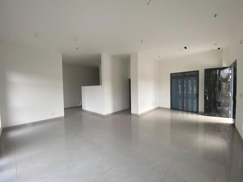 Semi-Detached House for Sale in Johor Bahru (Johor) - John Lim - Living Room - PropertyGuru.com.my