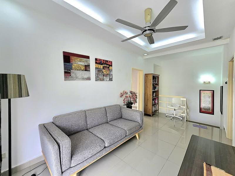 2-storey Terraced House for Sale in Bandar Baru Bangi (Selangor) - Mahirah . - Living Room - PropertyGuru.com.my