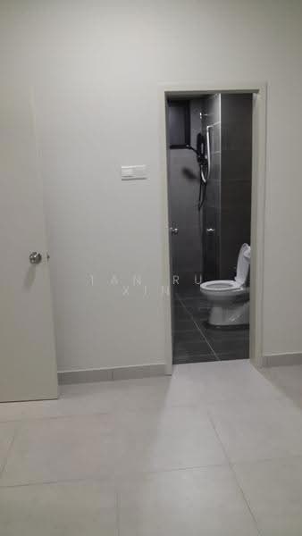 Service Residence for Rent at Majestic Maxim - Tan Ru Xin - Bathroom - PropertyGuru.com.my